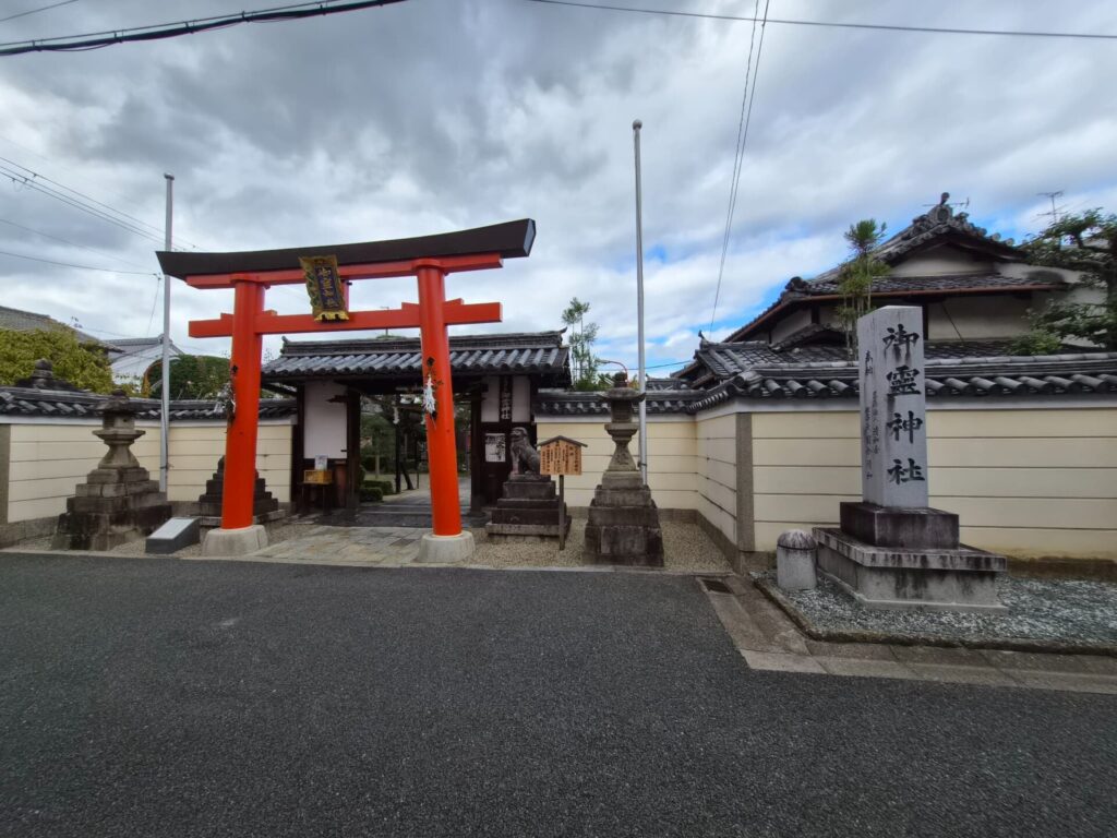 御霊神社_七五三・お宮参り_入口